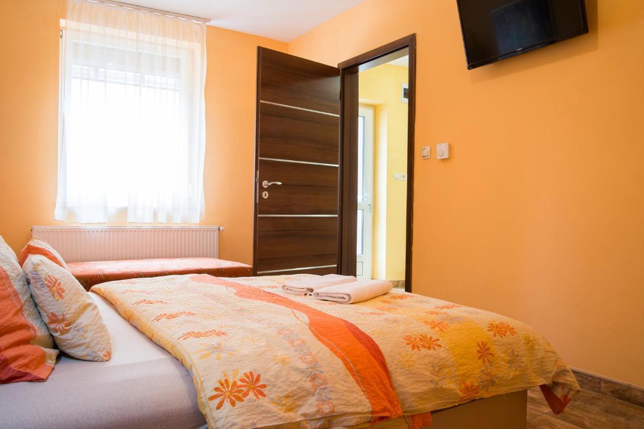 Harmonia Belvarosi Apartment