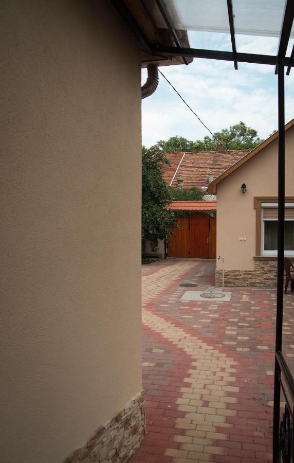 Harmonia Belvarosi Apartment