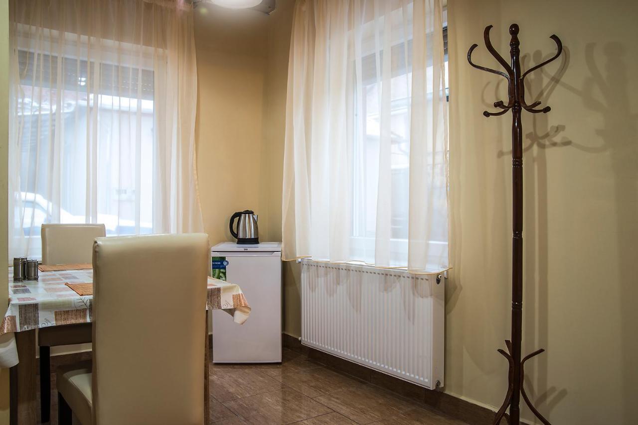 Harmonia Belvarosi Apartment Erlau